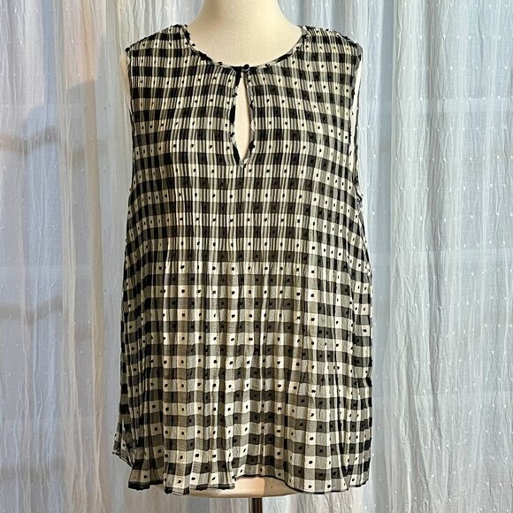 MAX STUDIO ~ Black and White Print Sleeveless Top ~ Size XL - Picture 6 of 8